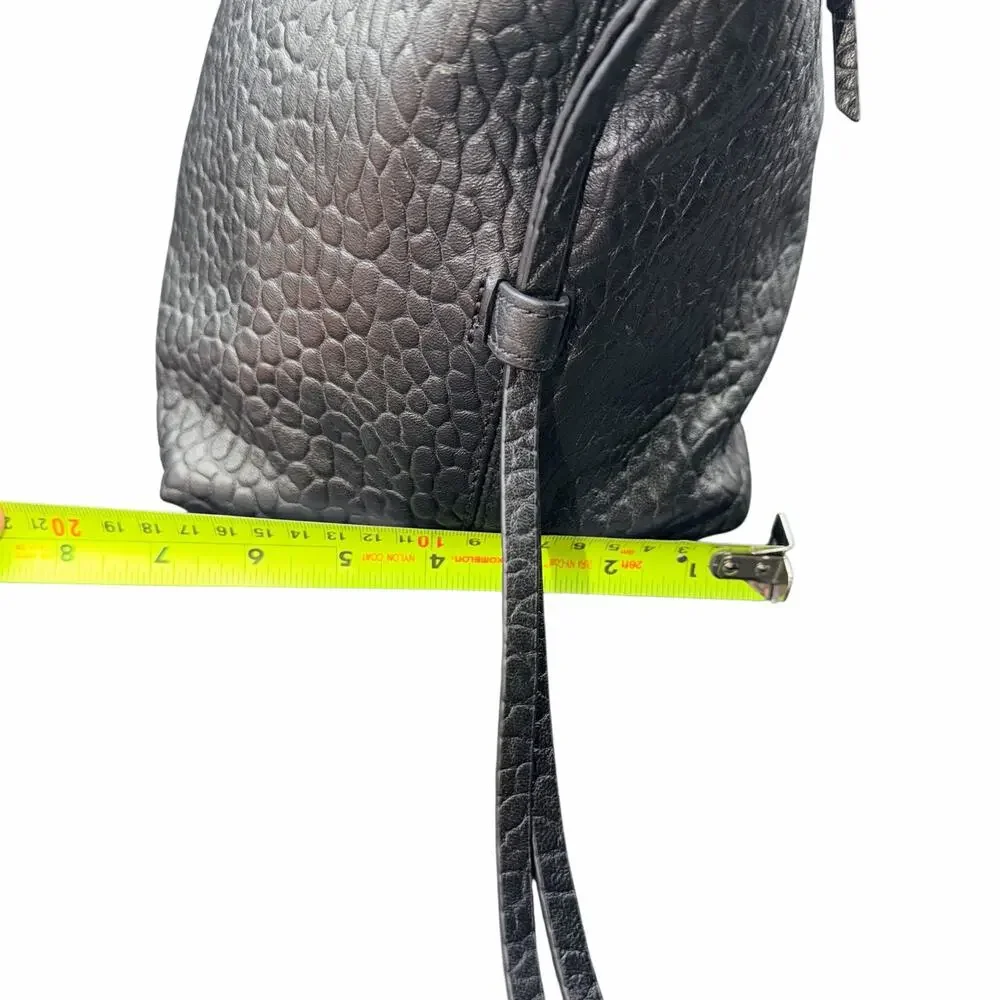 HOBO Bonita Black Pebbled Leather Hobo Shoulder Bag excellent condition